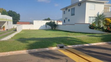 land_lot em Rua João Parreira Júnior, Ipê - São Pedro - SP