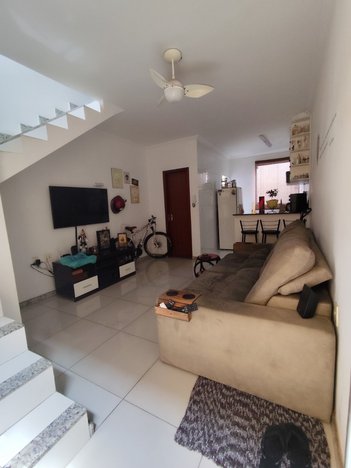 house em Rua Evanea Lessa Soares, Parque Xangri-Lá - Contagem - MG