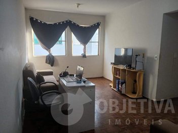 apartment em Avenida Floriano Peixoto, Centro - Uberlândia - MG