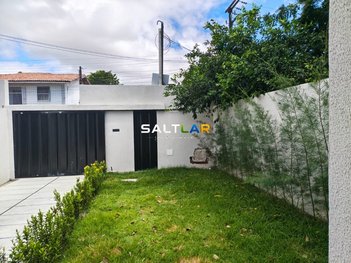 house em Rua Ferreira Araújo, Lagoa Redonda - Fortaleza - CE