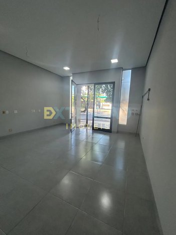 commercial_building em Avenida Waldir Felizola de Moraes, Jardim Sumaré - Araçatuba - SP