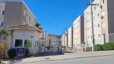 apartment em Rua Leondino Caramez, Parque Manchester - Sorocaba - SP