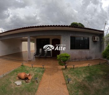 house em Travessa Conrado Bonifácio, Centro - Marialva - PR