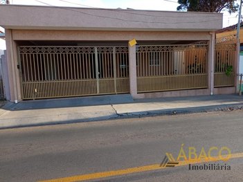 house em Rua Raimundo Correa, Vila Marcelino - São Carlos - SP