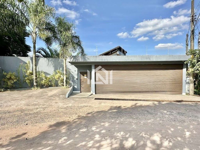 casa a venda no condominio fazendinha- fachada