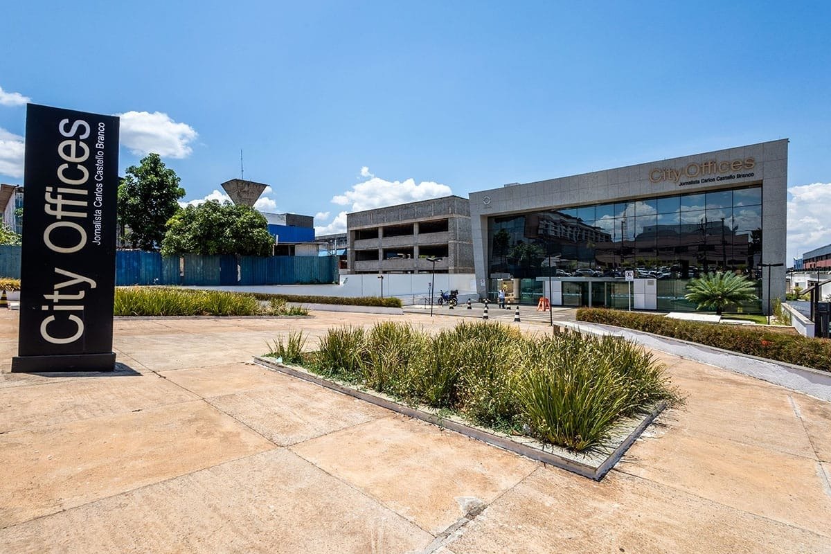 WhatsApp Image 2025-10-16 at 13.52