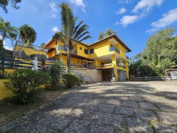 house em Estrada A, Pessegueiros - Teresópolis - RJ