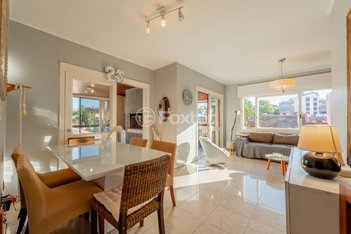 apartment em Rua Santa Tecla, Jardim Lindóia - Porto Alegre - RS