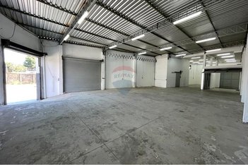 industrial em Rua Vinte e Cinco de Março, Vila Socorro Velho - Mogi das Cruzes - SP