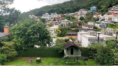house em Rua Margot Ganzo Araújo, Centro - Florianópolis - SC