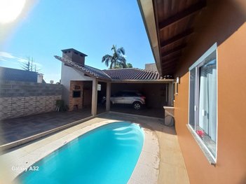 house em Avenida Coronel Travassos, Rondônia - Novo Hamburgo - RS