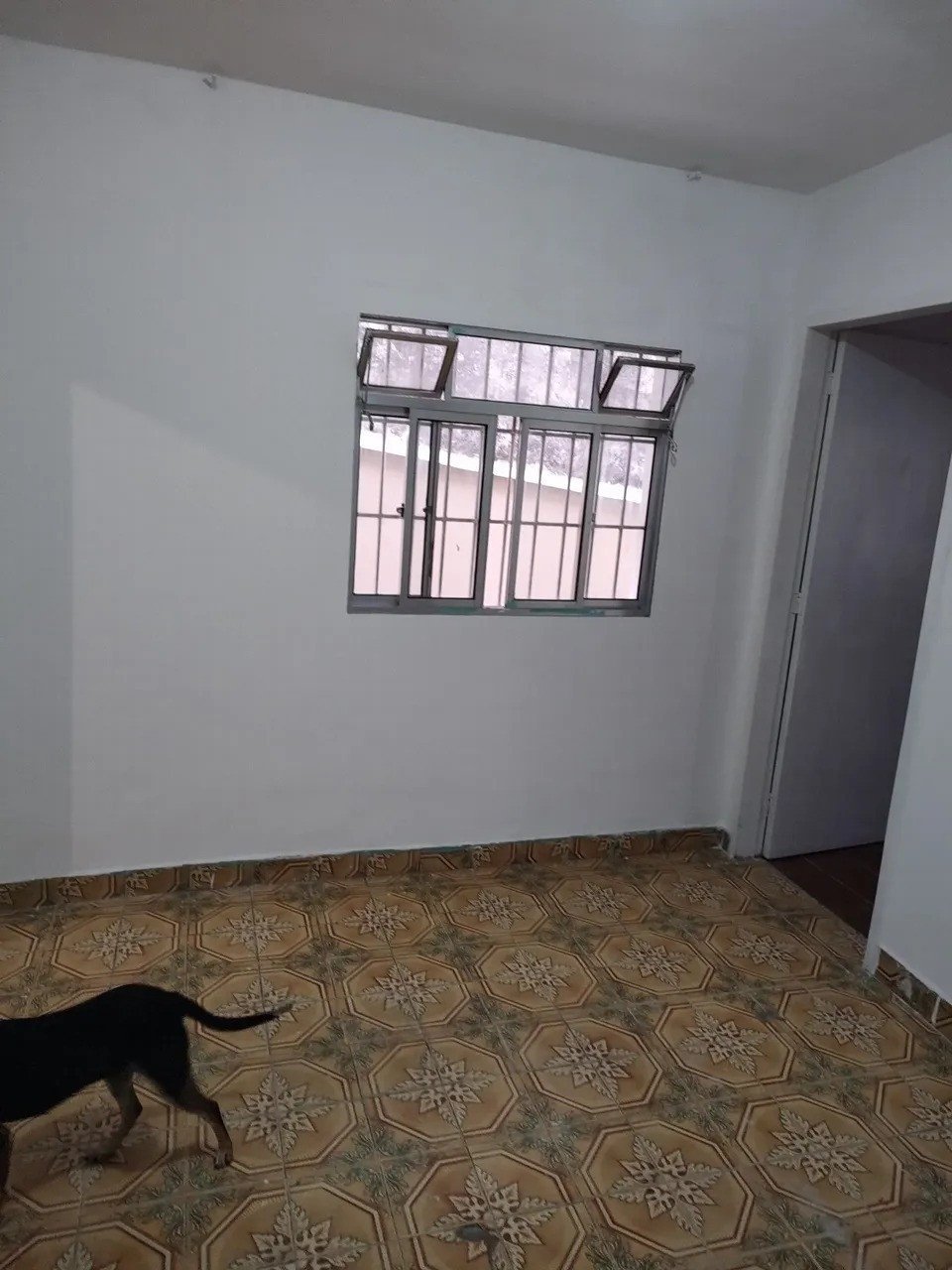 img0