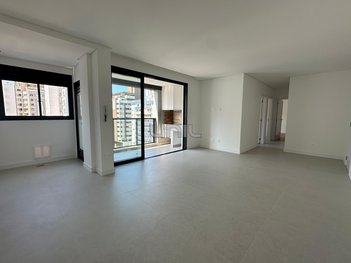 apartment em Desembargador Urbano Salles, Centro - Florianópolis - SC