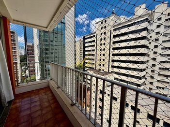 apartment em Rua Itacolomi, Higienópolis - São Paulo - SP