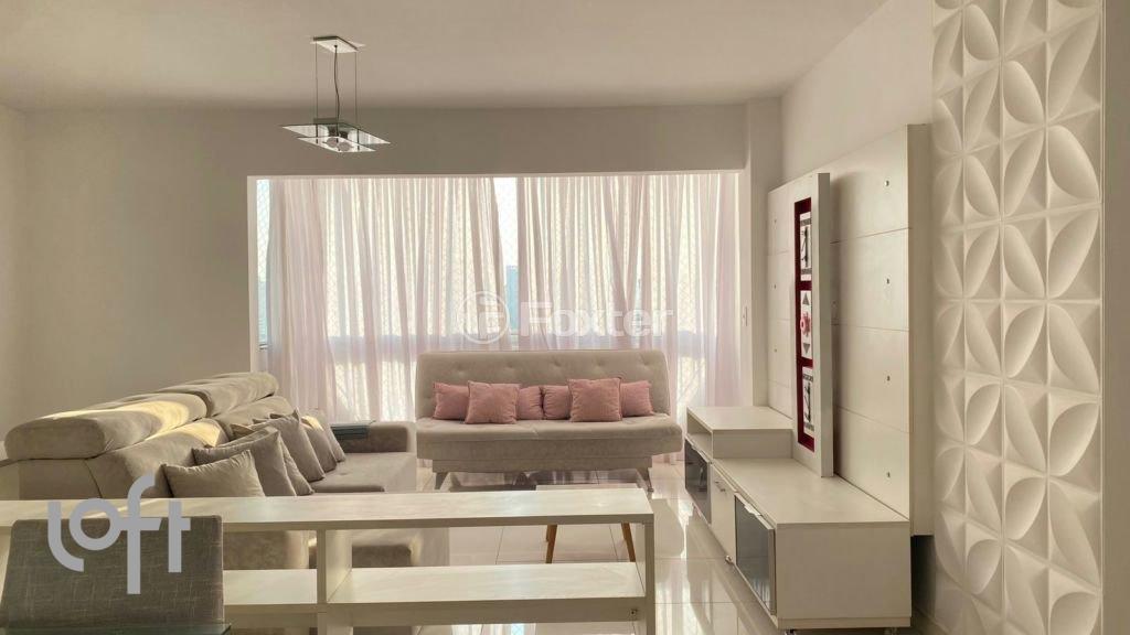 WhatsApp Image 2025-11-05 at 16.02.34.jpeg