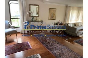 apartment em Avenida Chibarás, Moema - São Paulo - SP