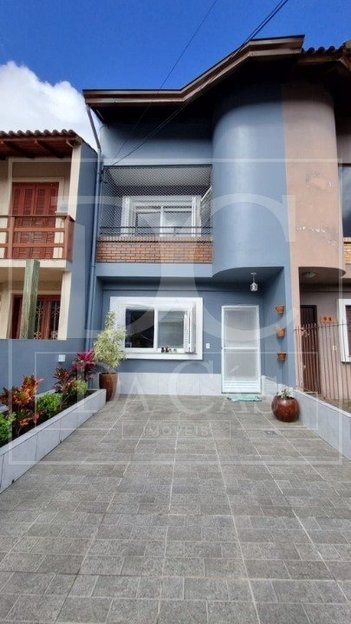 house em Azise Pedro Falcão, Hípica - Porto Alegre - RS