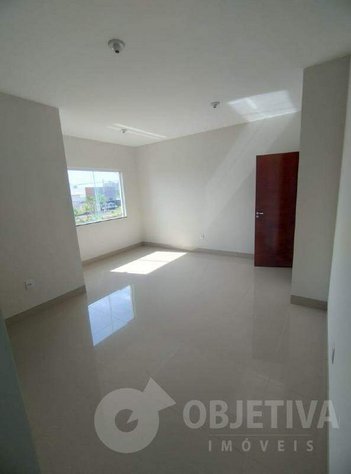 apartment em Avenida Ubirajara Zacharias, Novo Mundo - Uberlândia - MG