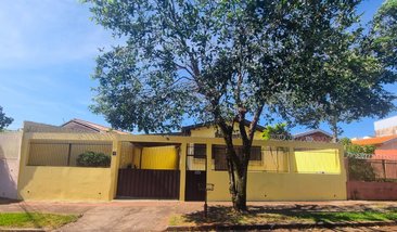 house em Avenida Jorge Casoni, Lago Igapó - Londrina - PR