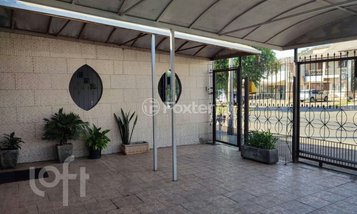house em Avenida Bernardino Silveira de Amorim, Santa Rosa de Lima - Porto Alegre - RS