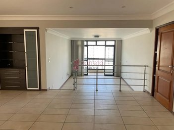 apartment em Rua Elias Juvenal de Mello, Jardim Ana Maria - Jundiaí - SP