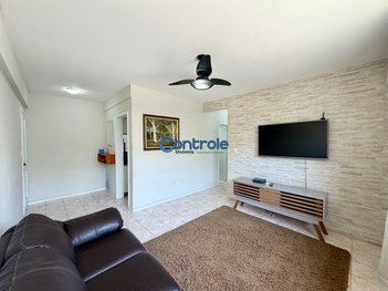 apartment em Rua Governador Irineu Bornhausen, Campinas - São José - SC