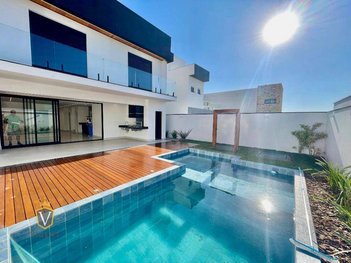 house em Rua dos Pinheiros, Jardim Novo Mundo - Jundiaí - SP