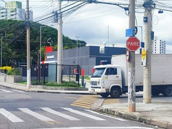house em Rua Anápolis, Parque Industrial - São José dos Campos - SP