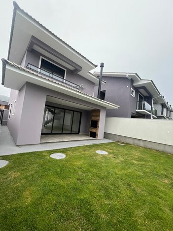 house em Rua Deputado Waldemar Salles, Lagoa da Conceição - Florianópolis - SC