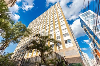 apartment em Rua Brigadeiro Franco, Centro - Curitiba - PR