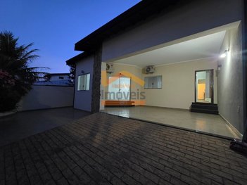 house em Avenida Armando Salles de Oliveira, Jardim Ipiranga - Americana - SP