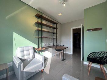 office em Dona Laura, Rio Branco - Porto Alegre - RS