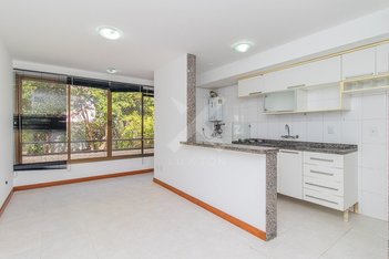 apartment em Avenida Cristóvão Colombo, Independência - Porto Alegre - RS