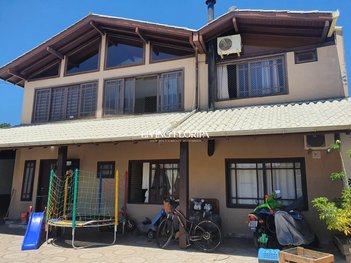 house em Professor Emanoel Paulo Peluso, Campeche - Florianópolis - SC