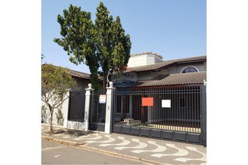 house em Rua Treze de Maio, Centro - Araras - SP