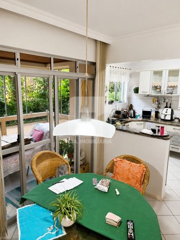 apartment em Rua General Estilac Leal, Coqueiros - Florianópolis - SC