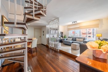 apartment em Rua Ferreira Viana, Petrópolis - Porto Alegre - RS