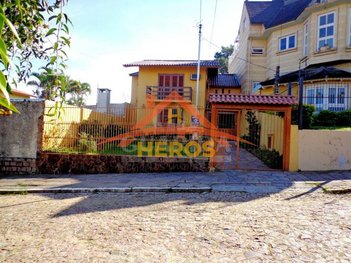 house em Rua Esteio, Cavalhada - Porto Alegre - RS