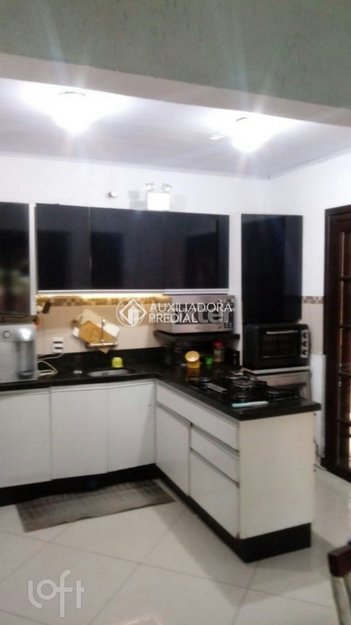 house em Rua dos Guenoas, Guarujá - Porto Alegre - RS
