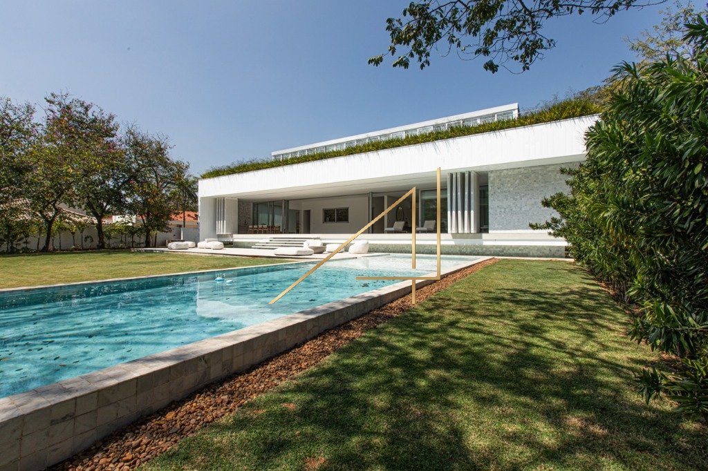 Naty Lorentziadis - Casa Float - ago