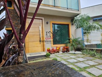 house em Avenida Prefeito Francisco Ribeiro Nogueira, Conjunto Bom Pastor - Mogi das Cruzes - SP