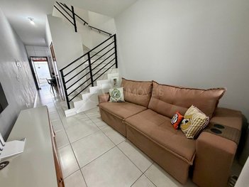 house em Rua Alfredo Oscar Bohn, Espinheiros - Joinville - SC