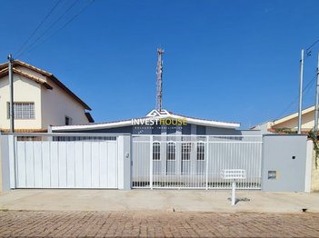 house em Rua Jesuíno Costa Monteiro, Parque das Orquídeas - Guaxupé - MG