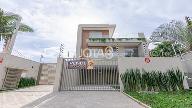house em Rua Manoel de Souza Dias Negrão, Boa Vista - Curitiba - PR