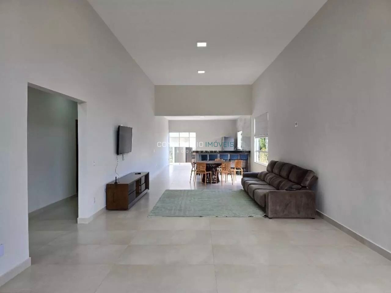 WhatsApp Image 2025-12-04 at 10.47