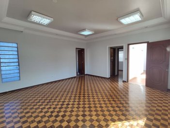 house em Rua Raja Gabaglia, Quebec - Londrina - PR