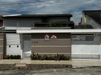 house em Rua Cincinato Fogaça de Almeida, Jardim América - Jacareí - SP