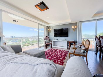 apartment em Rua Doutor Barcelos, Tristeza - Porto Alegre - RS