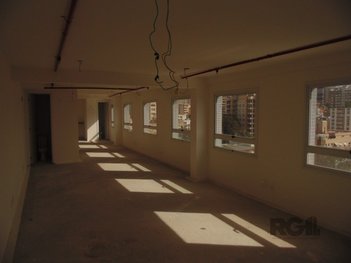 office em Eudoro Berlink, Auxiliadora - Porto Alegre - RS