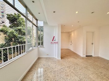 apartment em Rua Ribeiro de Almeida, Laranjeiras - Rio de Janeiro - RJ